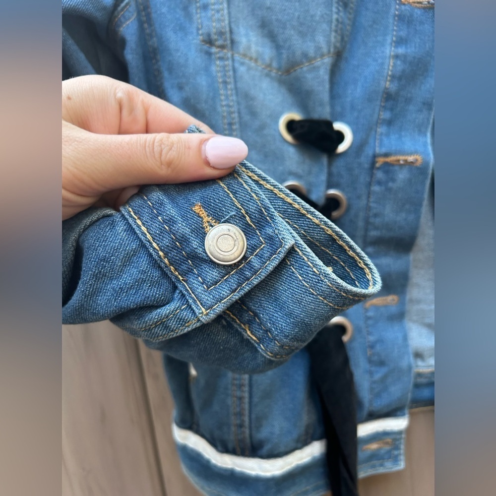 Wren + Glory Denim Hand Painted Jacket - Picture 3 of 11